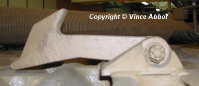 Engine hatch hook