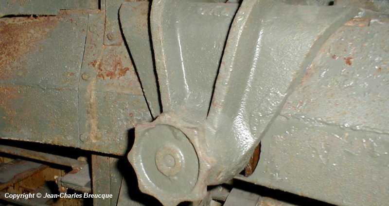 Turret ring cowling