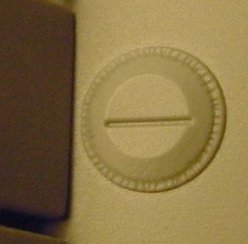 右側のゲペックカステンとポート